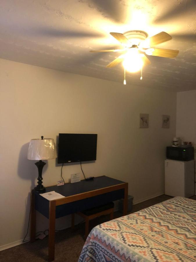 Two Rivers Motel Mattawa 外观 照片